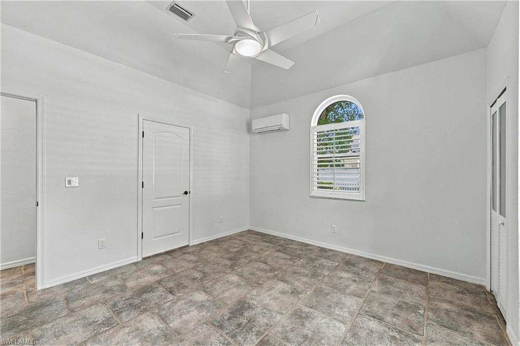 3778 Hidden Acres Cir S Property Photo 25