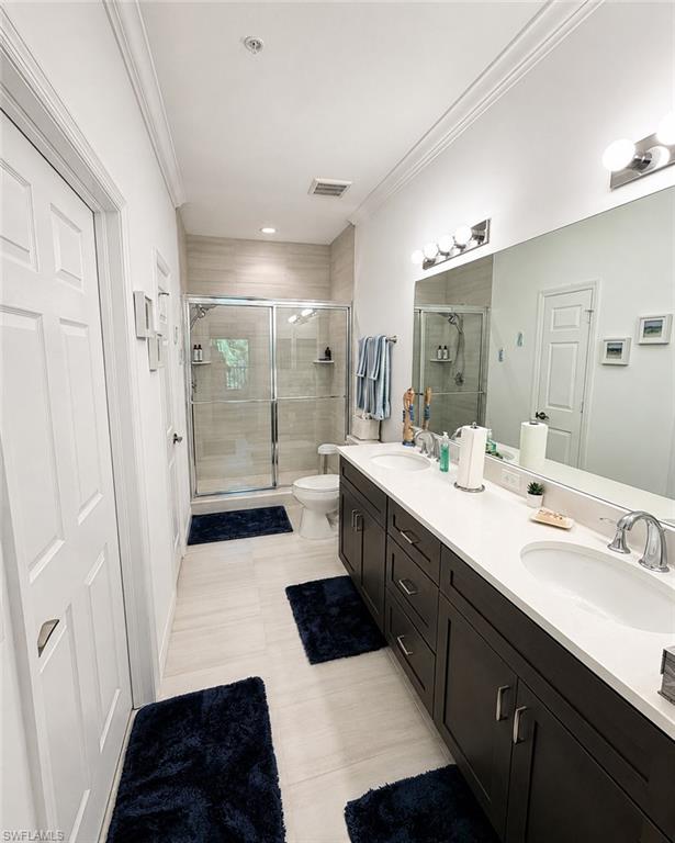 1137 Winding Pines Cir 205 Property Photo 11