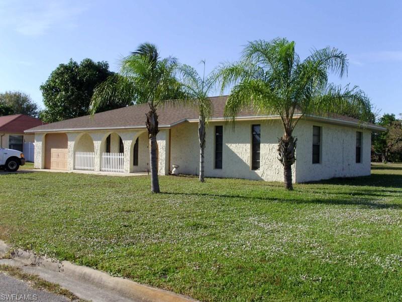 111 Doveside LN Property Photo 1