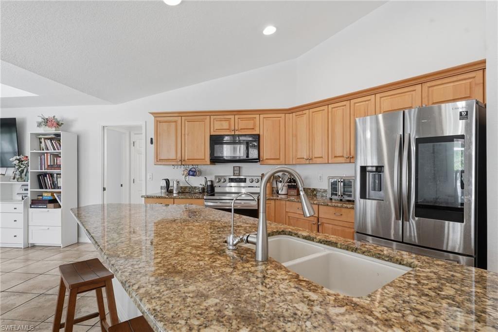 3418 Oasis Blvd Property Photo 3