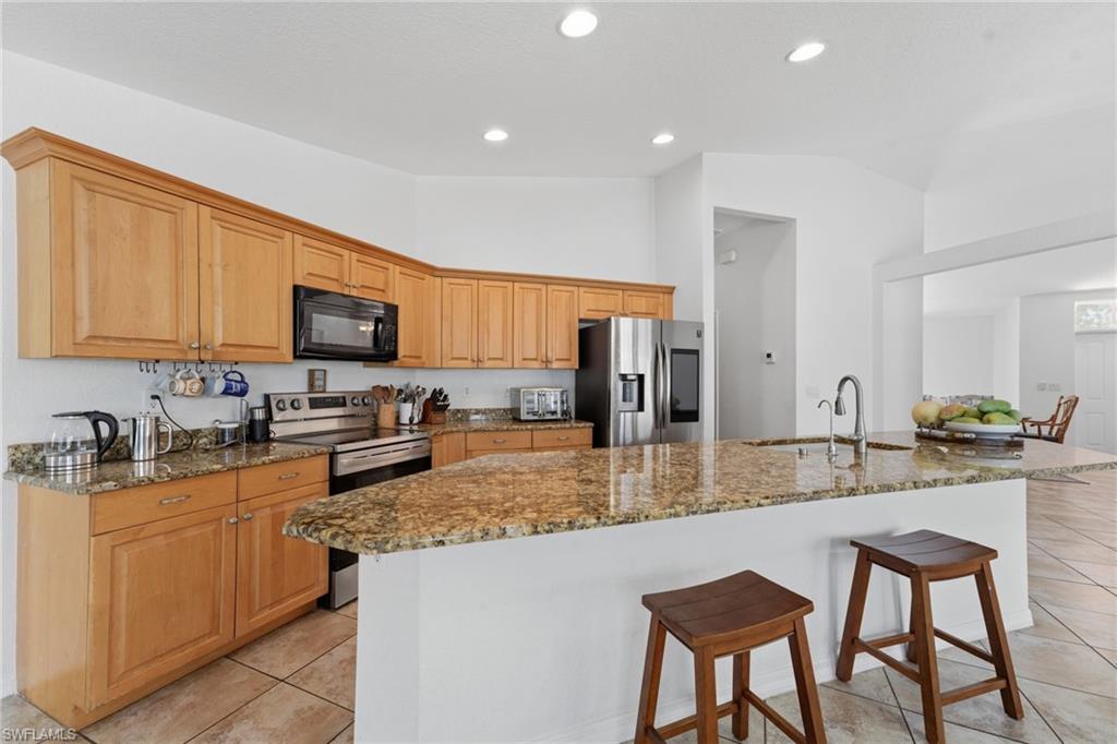 3418 Oasis Blvd Property Photo 10