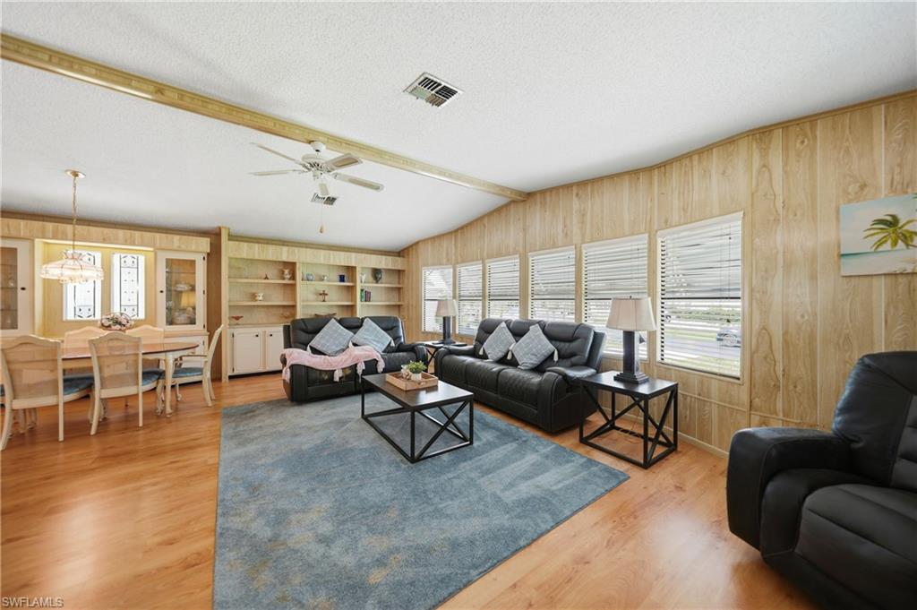 16209 Asheboro Ct Property Photo 13