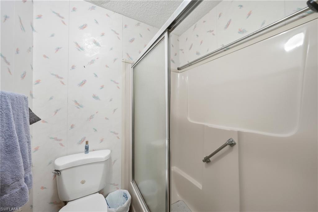 16209 Asheboro Ct Property Photo 32