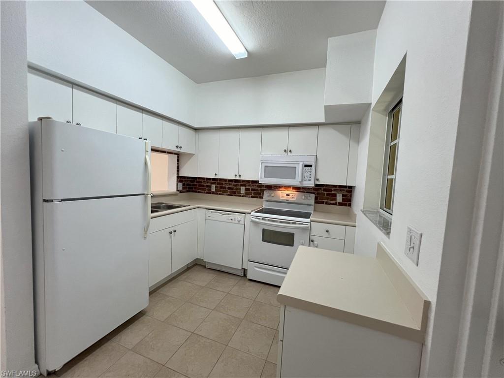 8407 Bernwood Cove Loop 508 Property Photo 13