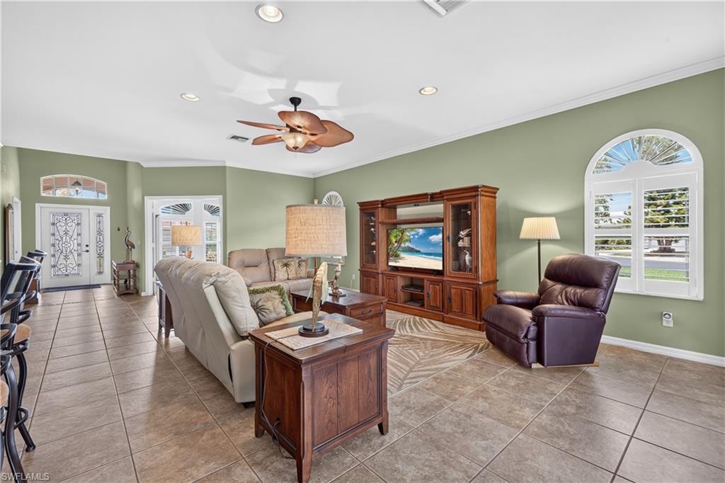 13818 Village Creek Dr Property Photo 26