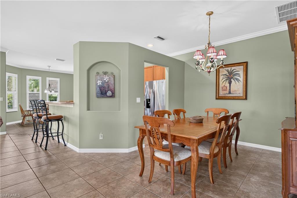13818 Village Creek Dr Property Photo 27