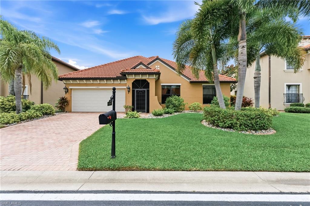 12382 Country Day Cir Property Photo 1