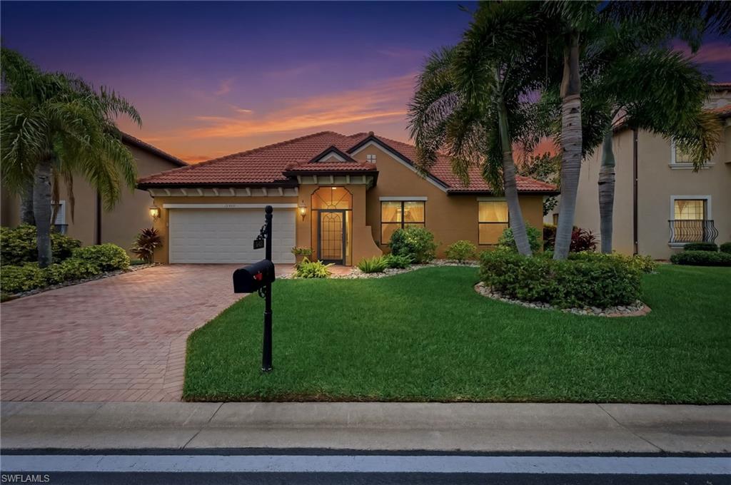12382 Country Day Cir Property Photo 2