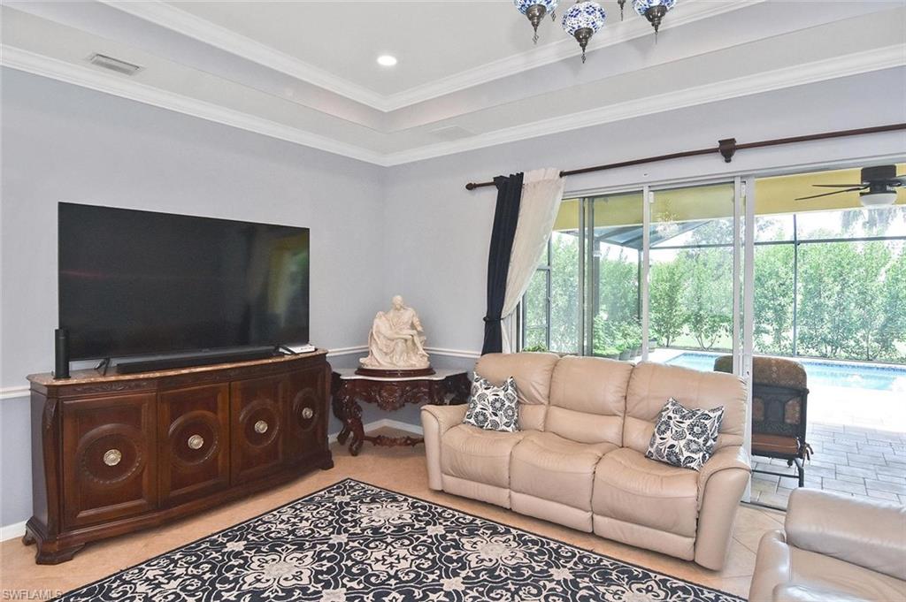 2549 Ashbury Cir Property Photo 21
