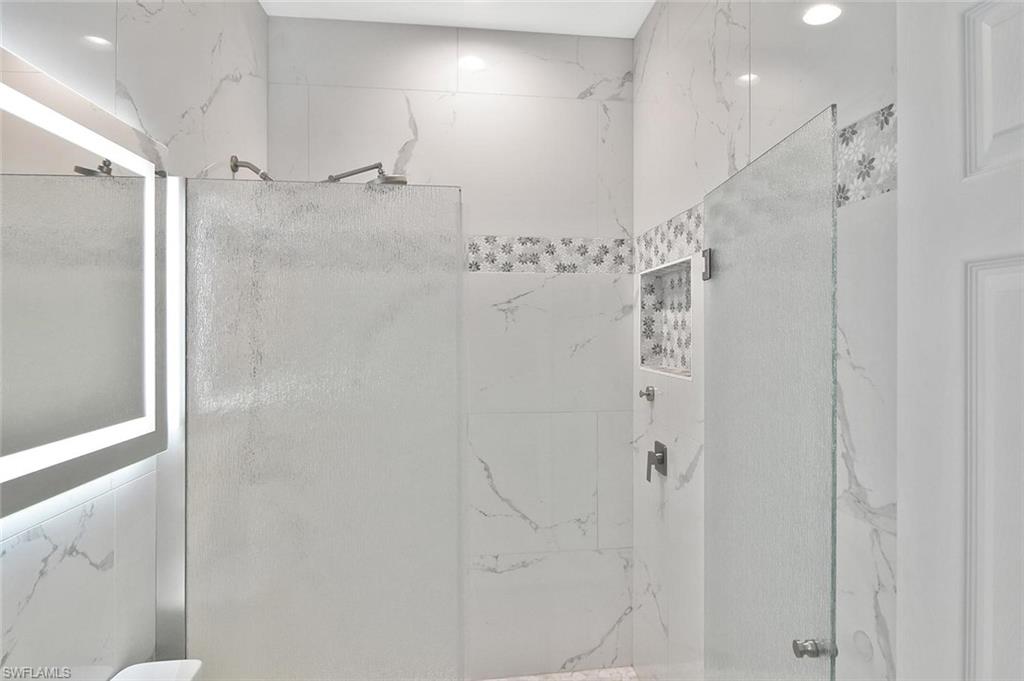 2549 Ashbury Cir Property Photo 29