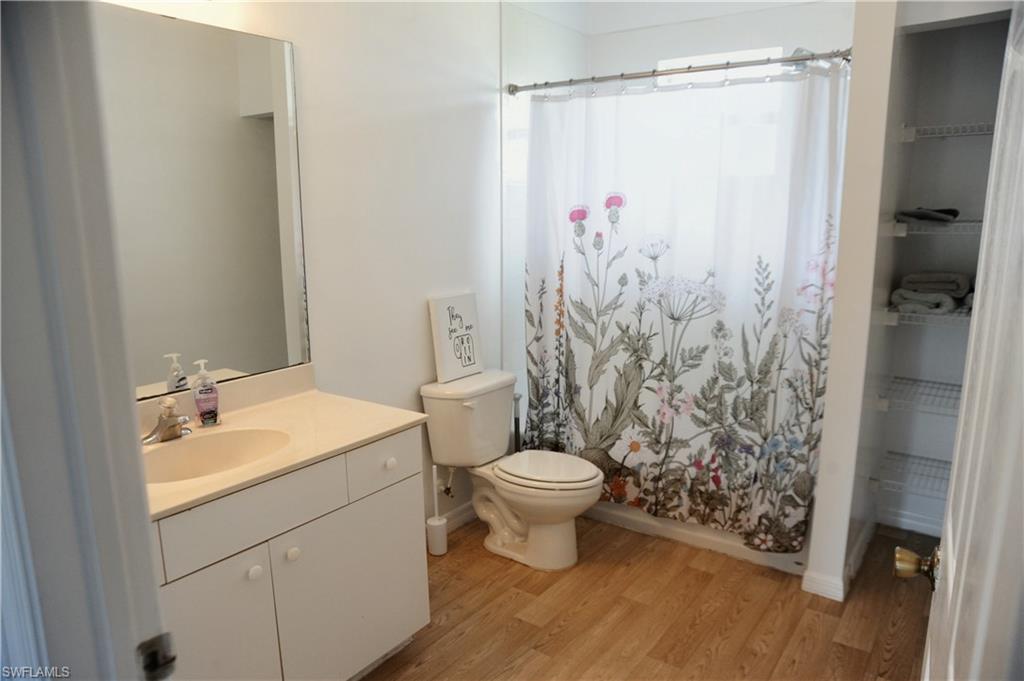 1220 Cloplon St E Property Photo 15