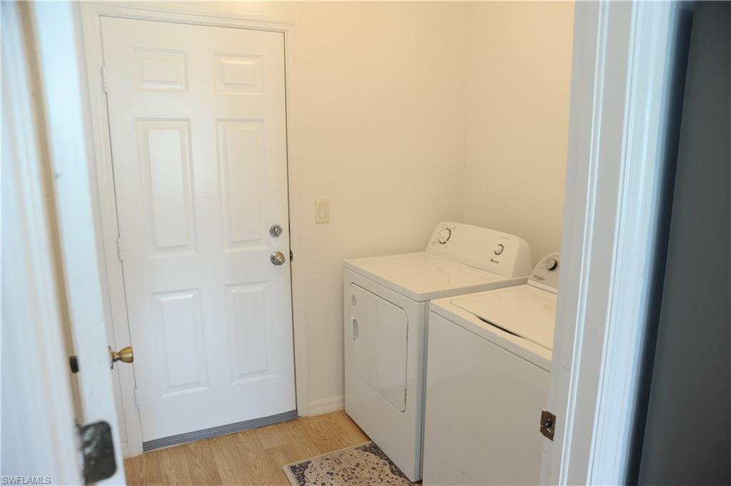1220 Cloplon St E Property Photo 19