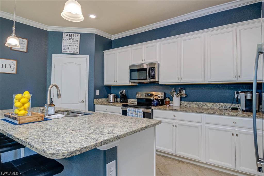 3652 E Hampton Cir Property Photo 12