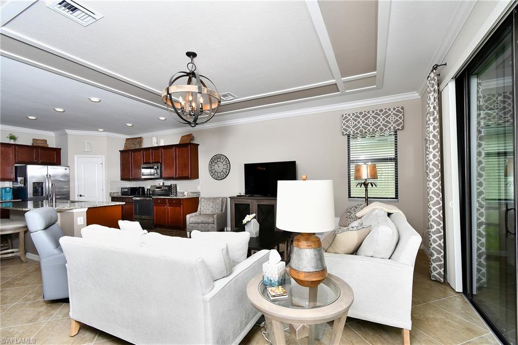 11608 Golden Oak Ter Property Photo 5