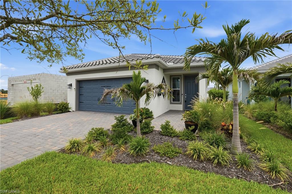 7427 Blue Salvia Dr Property Photo 1