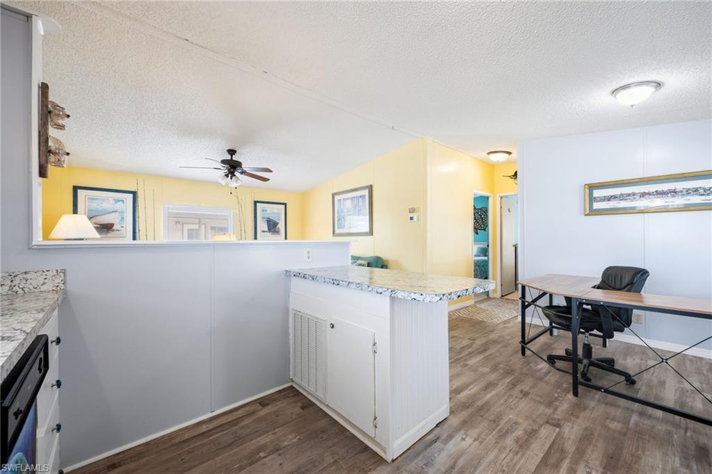 4931 Needle Fish Ln Property Photo 9