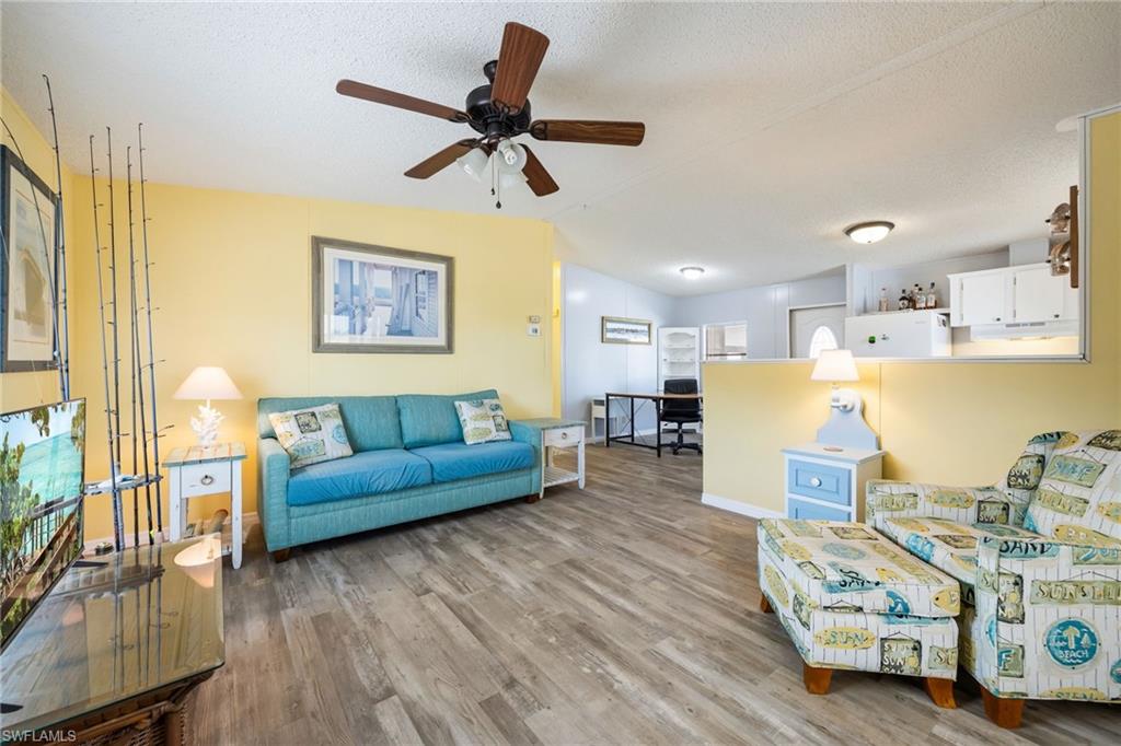 4931 Needle Fish Ln Property Photo 14