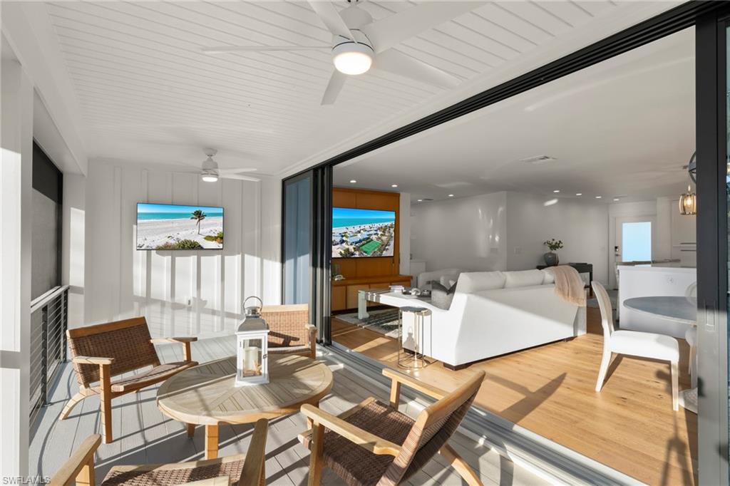 25 Beach Homes Property Photo 16
