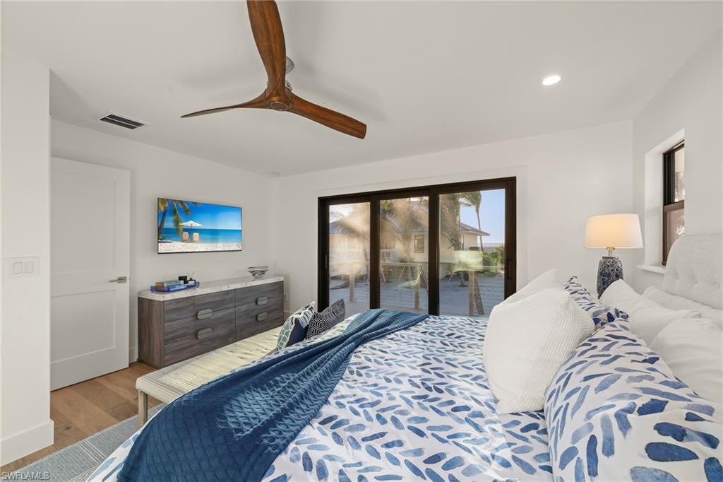 25 Beach Homes Property Photo 24
