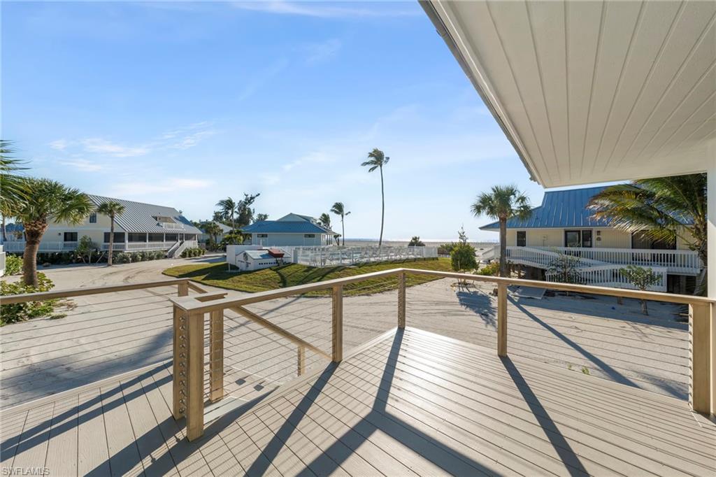 25 Beach Homes Property Photo 39