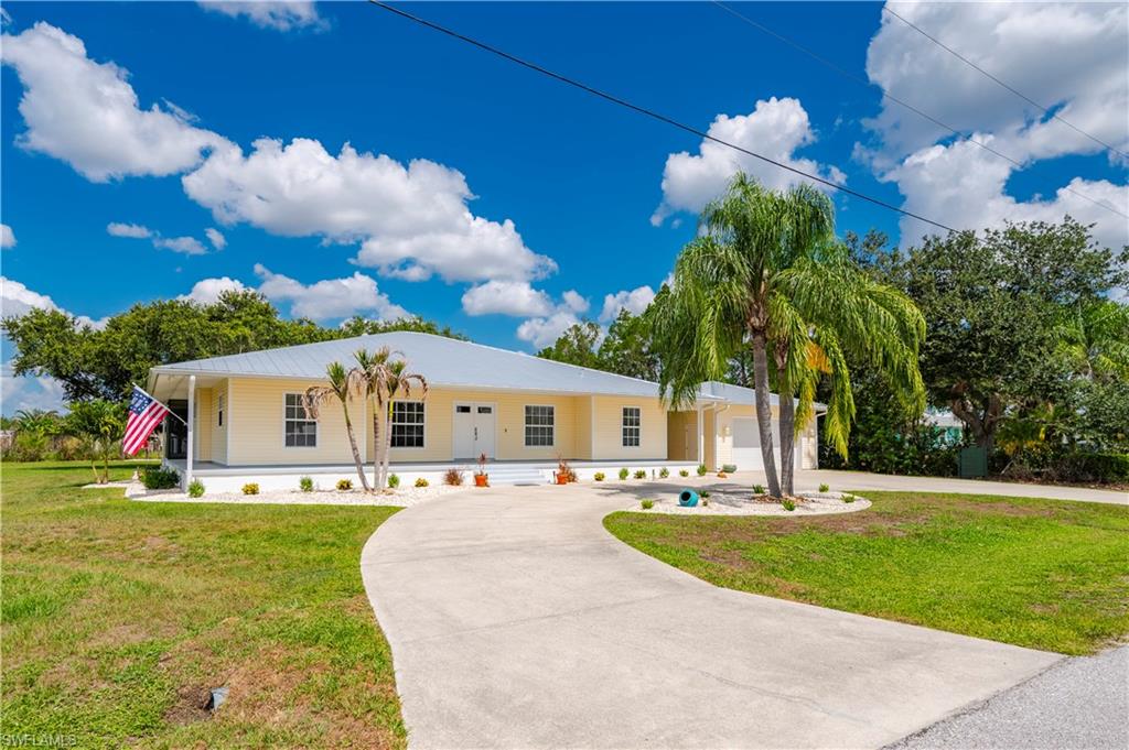 569 Rio Vista Ave Property Photo 1