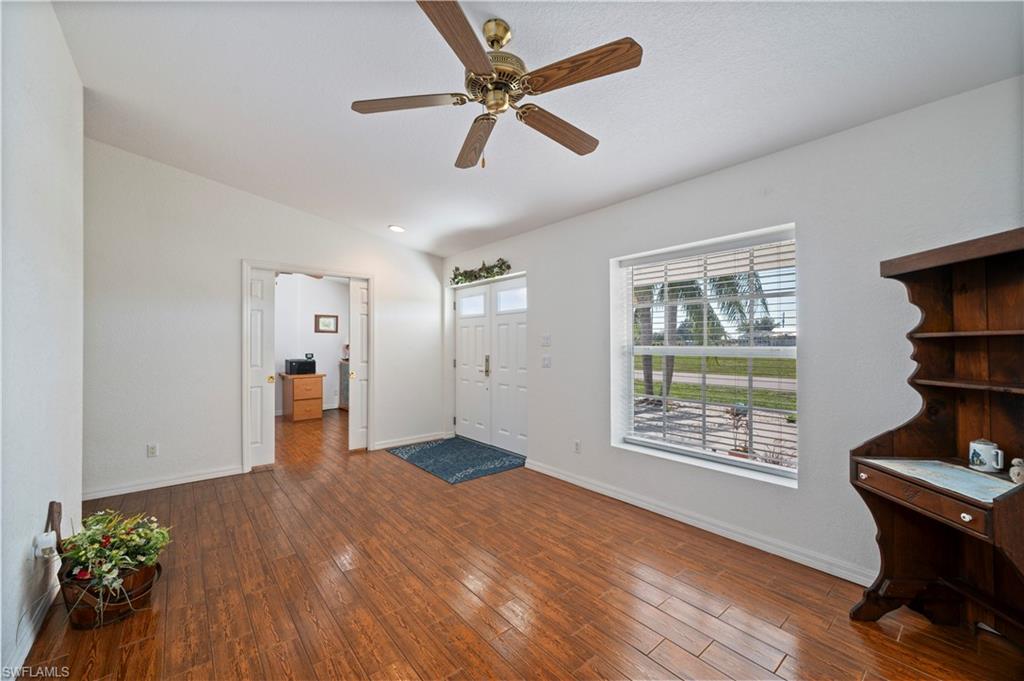 569 Rio Vista Ave Property Photo 7