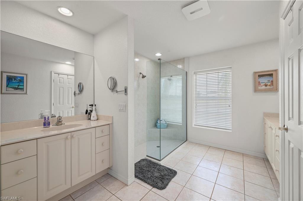 569 Rio Vista Ave Property Photo 24