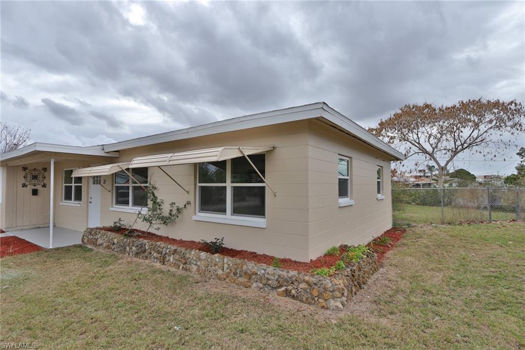 11 California Rd B Property Photo 2