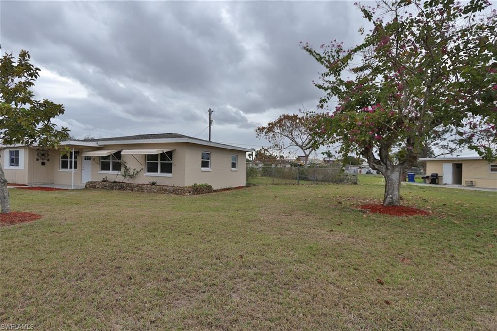 11 California Rd B Property Photo 4