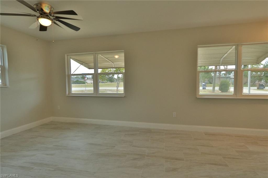 11 California Rd B Property Photo 11