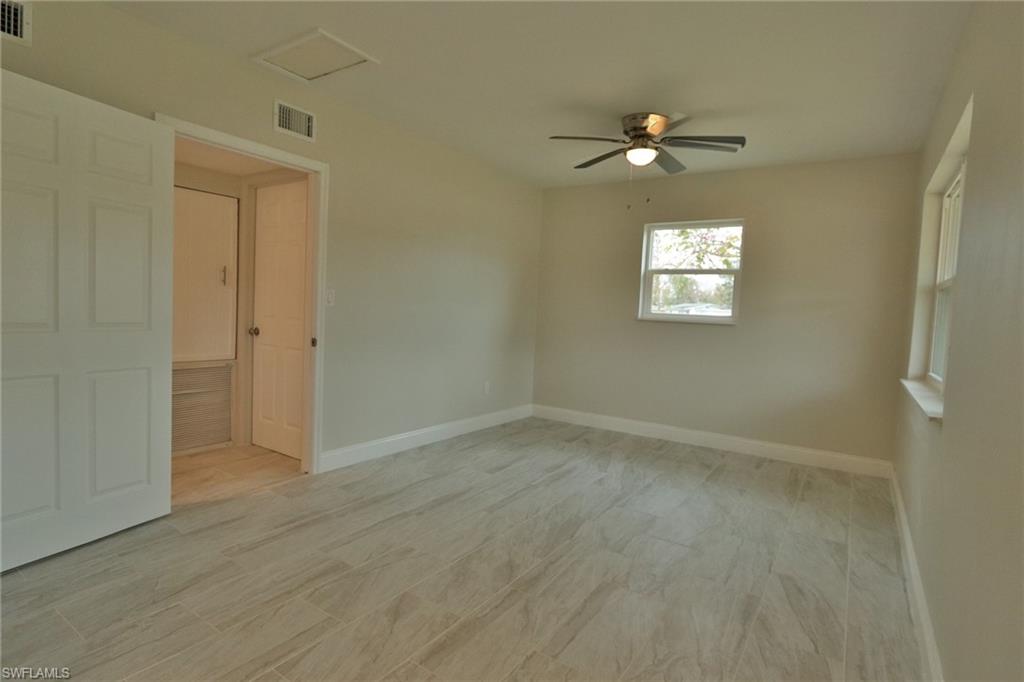 11 California Rd B Property Photo 15