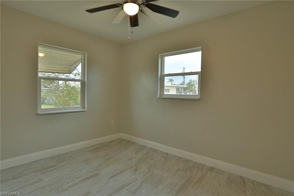 11 California Rd B Property Photo 16
