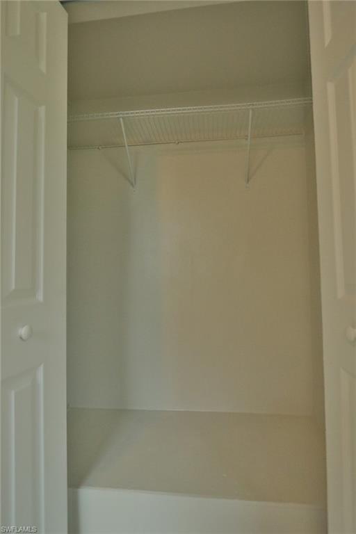 11 California Rd B Property Photo 17