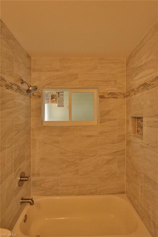 11 California Rd B Property Photo 19