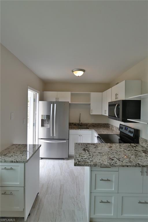 11 California Rd B Property Photo 22
