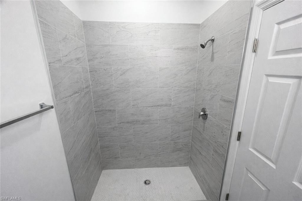 768 Courtland Ave S Property Photo 11