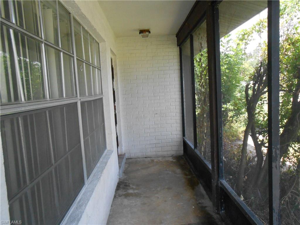 404 Joel Blvd Property Photo 4