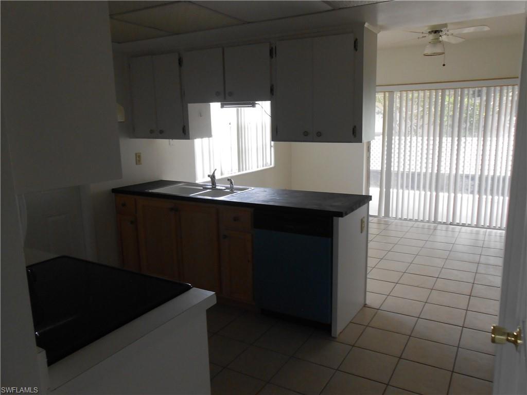 404 Joel Blvd Property Photo 8
