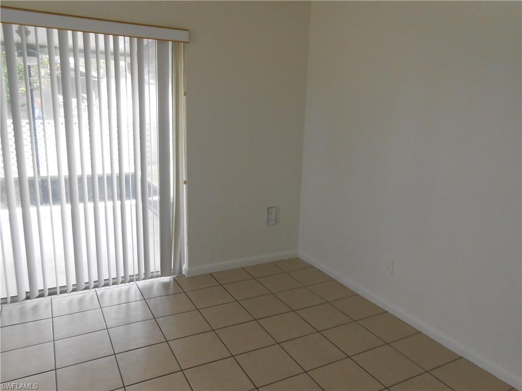 404 Joel Blvd Property Photo 12