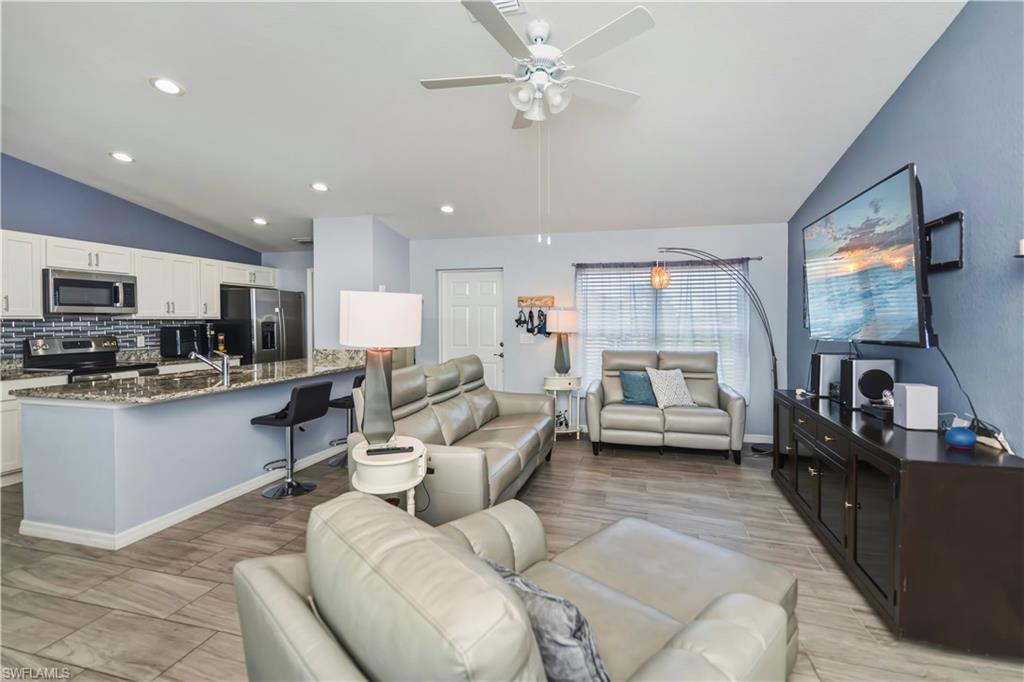 7081 Brazil Cir Property Photo 6