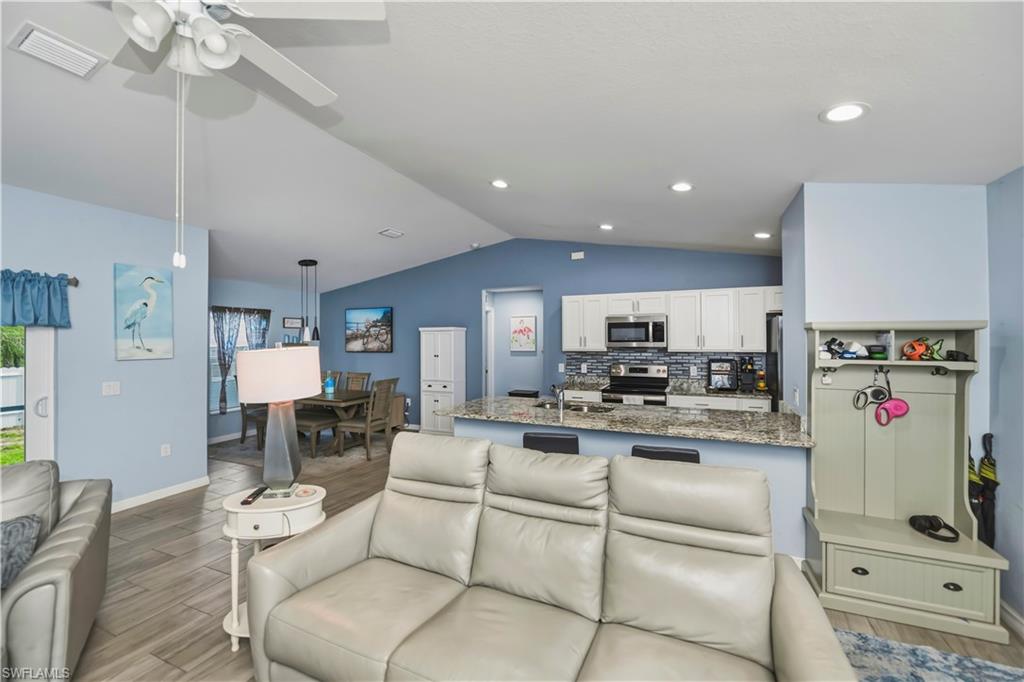 7081 Brazil Cir Property Photo 12