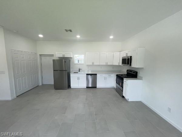 571 Genoa Ave S Property Photo 5