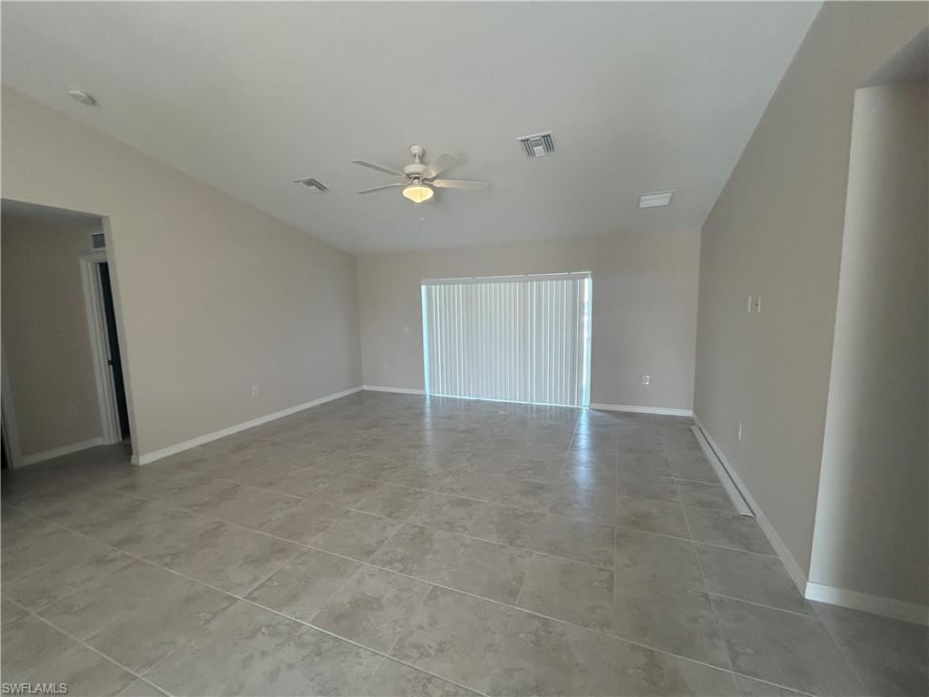 2408 Ne 6th Ave Property Photo 6