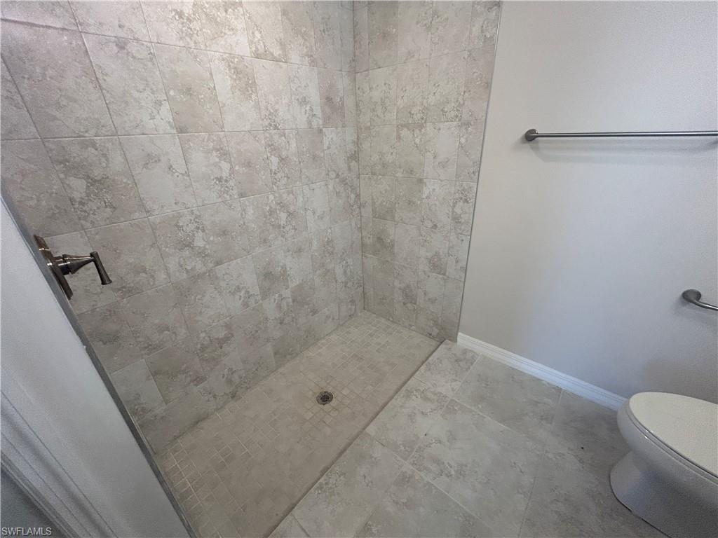 2408 Ne 6th Ave Property Photo 12