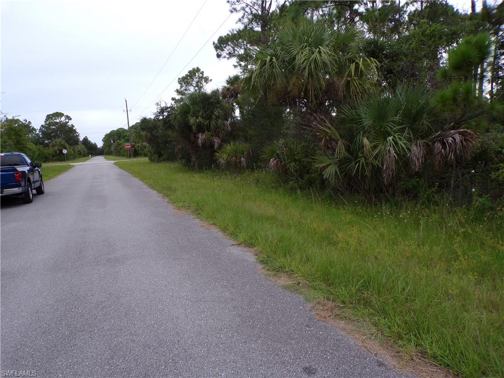 26403 Brooks Rd Property Photo 9