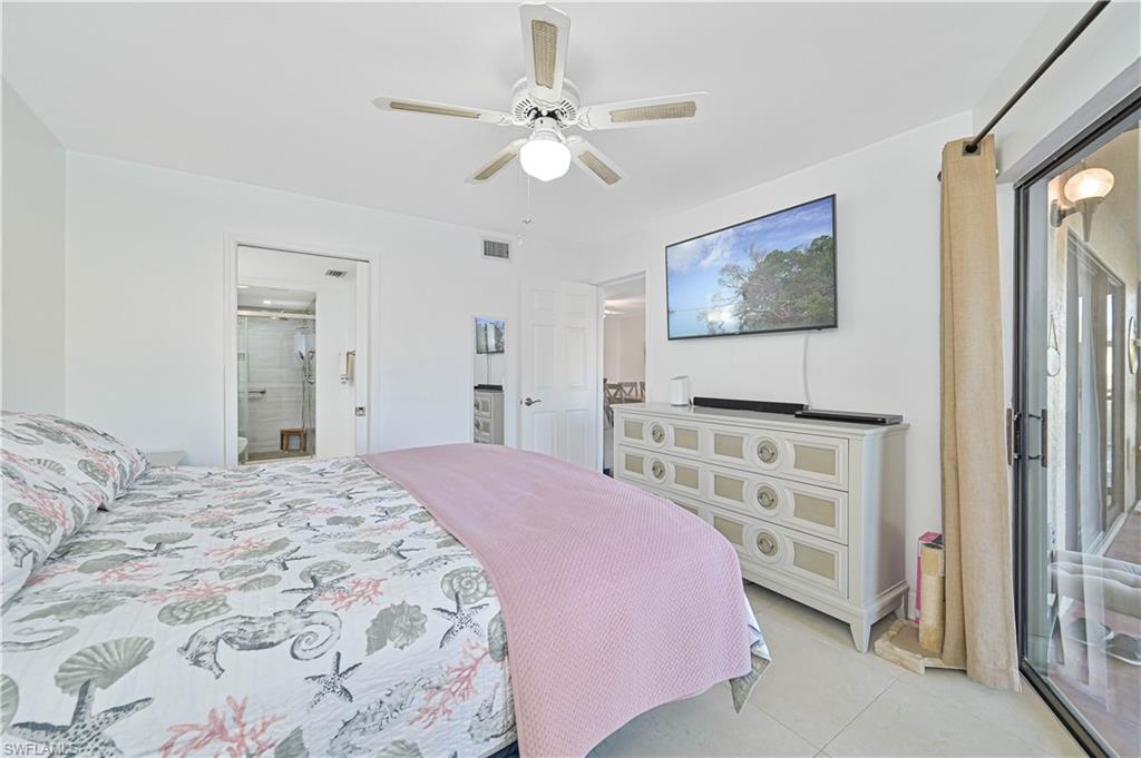 15488 Admiralty Cir 2 Property Photo 14