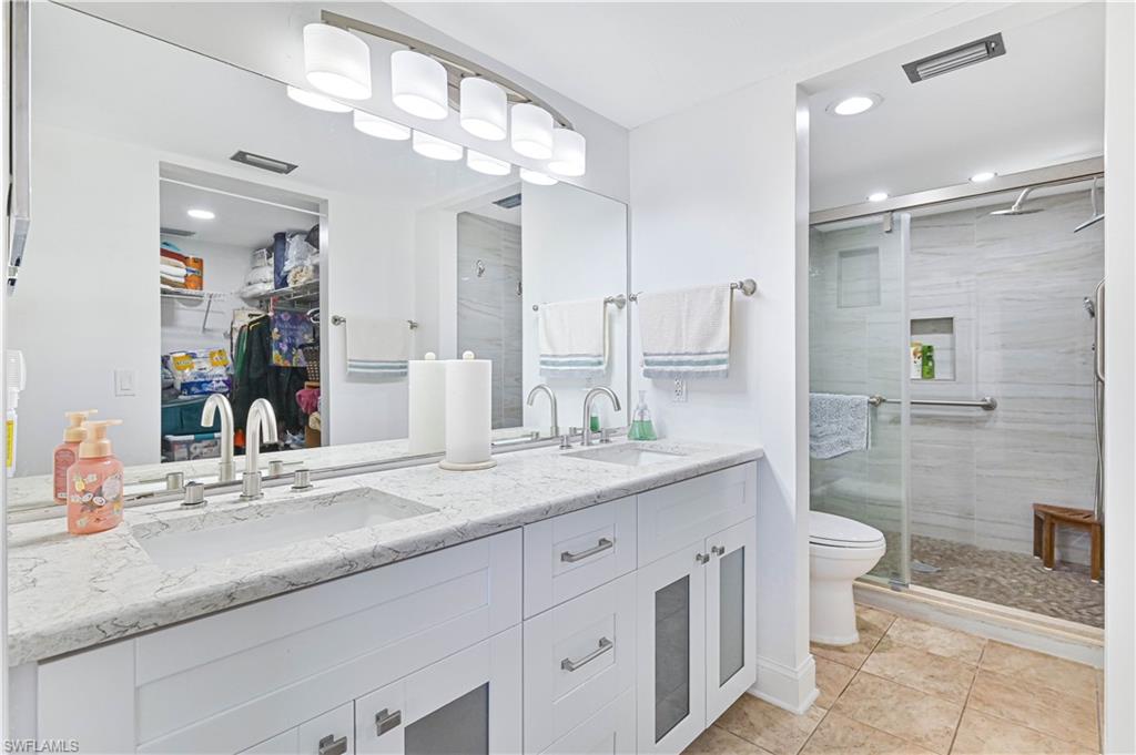 15488 Admiralty Cir 2 Property Photo 15