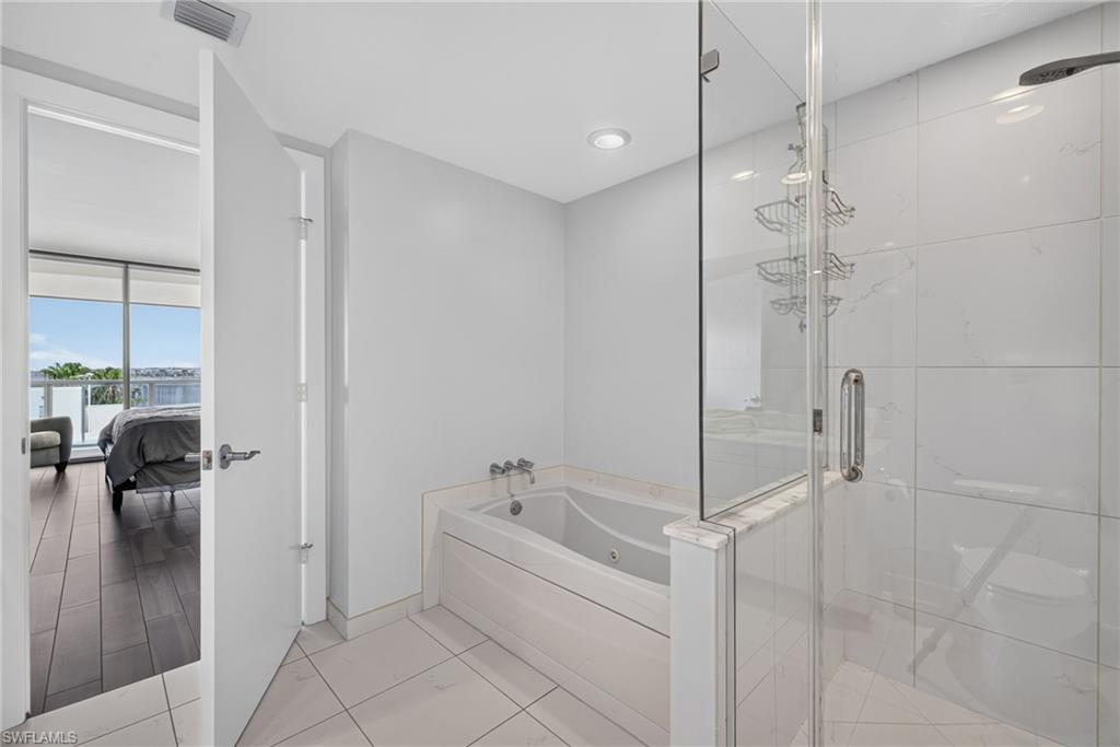 3000 Oasis Grand Blvd 505 Property Photo 19
