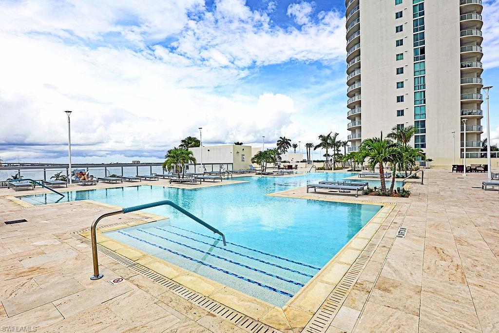 3000 Oasis Grand Blvd 505 Property Photo 33