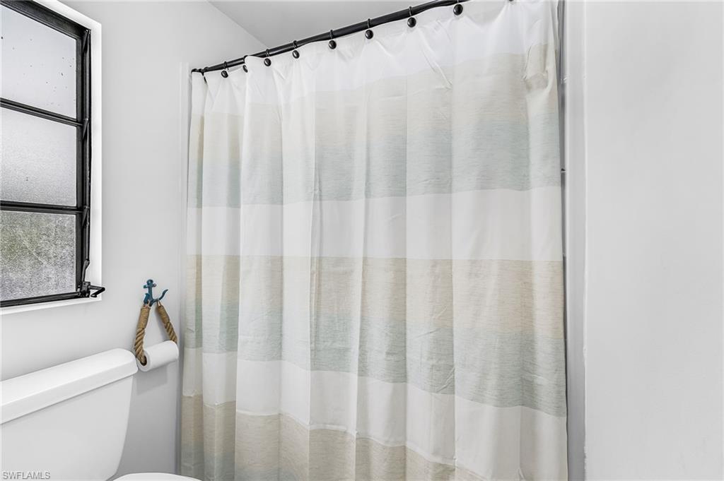 3653 Dewberry Ln Property Photo 21